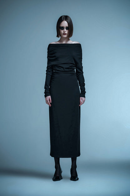 Stand-up pleated long skirt with hollow back