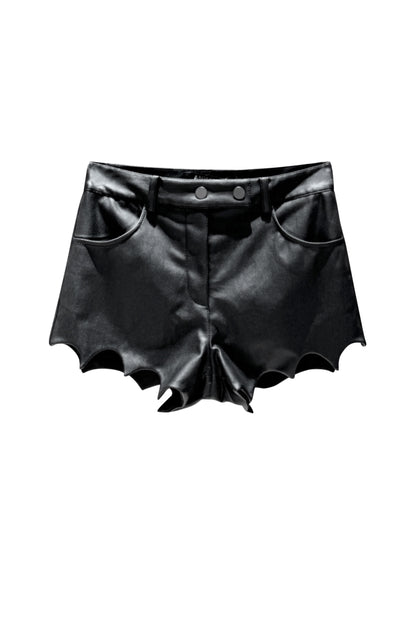 Low-waist shorts with wavy feet