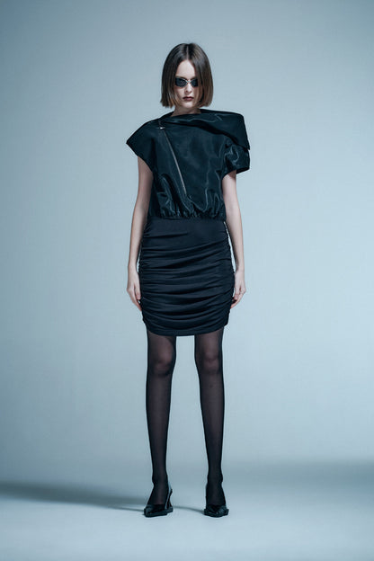 Three-dimensional irregular wide-necked dress
